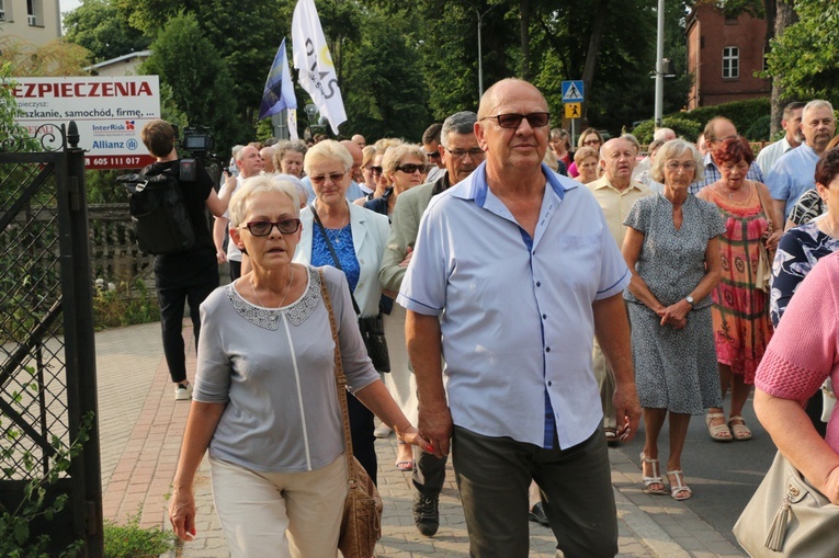 Pielgrzymka oborniczan do nowego sanktuarium św. Antoniego Padewskiego