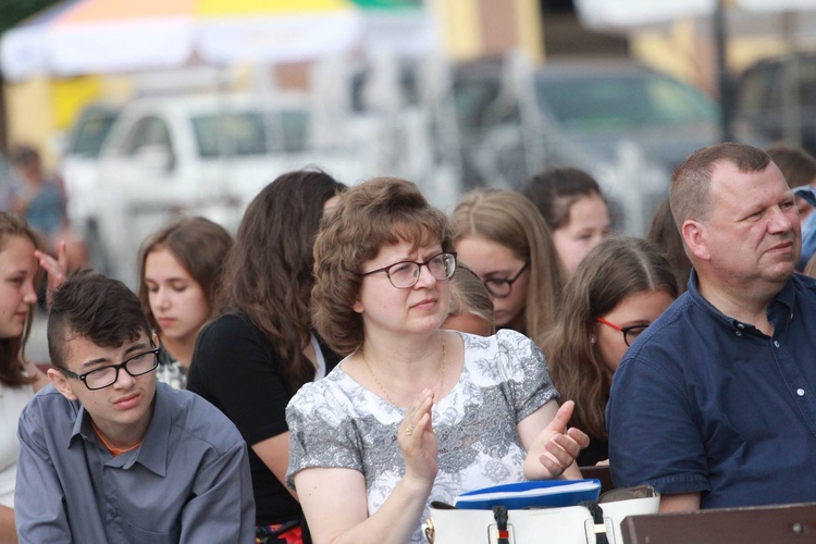 Z bł. Karoliną zaśpiewajmy