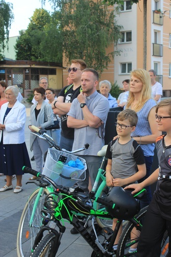 Różaniec na Rynku w Lubinie