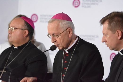 Konferencja prasowa podsumowująca 383. Zebranie Plenarne KEP