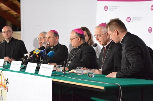 Konferencja prasowa podsumowująca 383. Zebranie Plenarne KEP