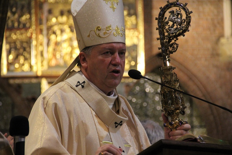 6. rocznica ingresu abp. Kupnego oraz promocja lektorów i ceremoniarzy