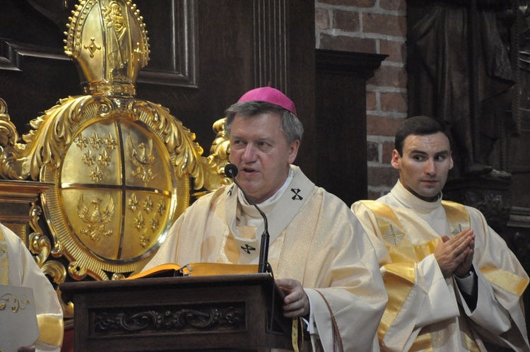 6. rocznica ingresu abp. Kupnego oraz promocja lektorów i ceremoniarzy