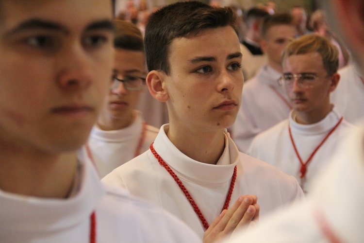 6. rocznica ingresu abp. Kupnego oraz promocja lektorów i ceremoniarzy