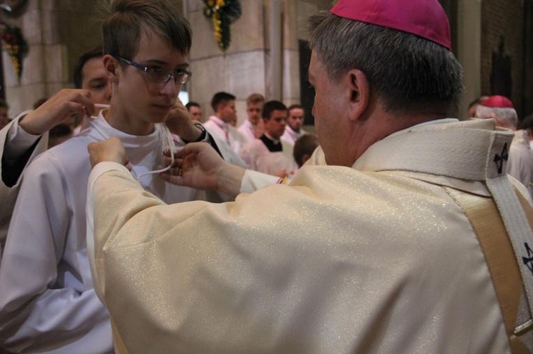 6. rocznica ingresu abp. Kupnego oraz promocja lektorów i ceremoniarzy