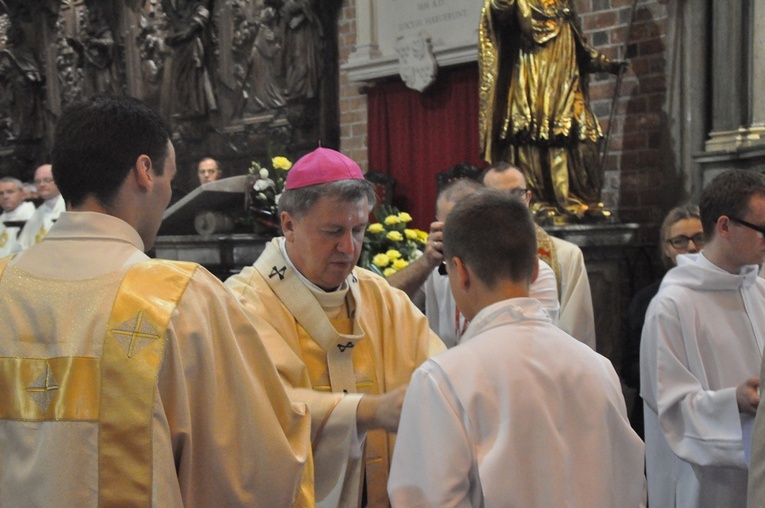 6. rocznica ingresu abp. Kupnego oraz promocja lektorów i ceremoniarzy