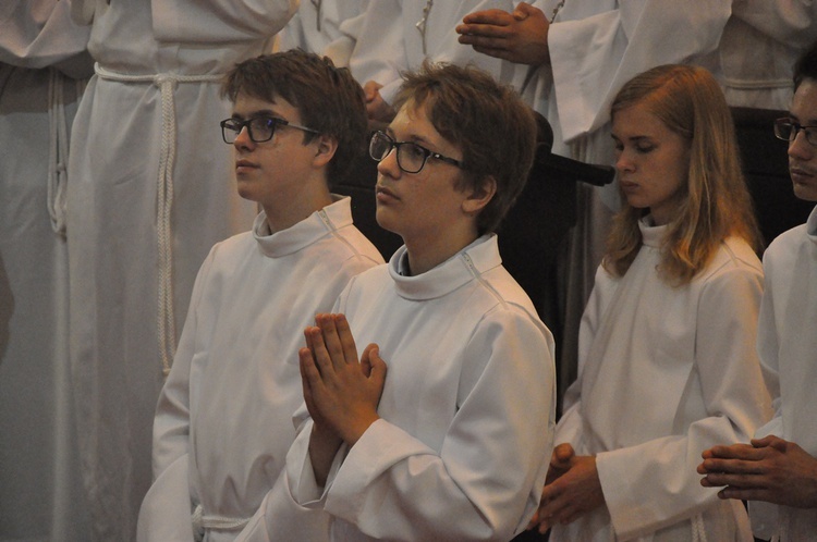 6. rocznica ingresu abp. Kupnego oraz promocja lektorów i ceremoniarzy