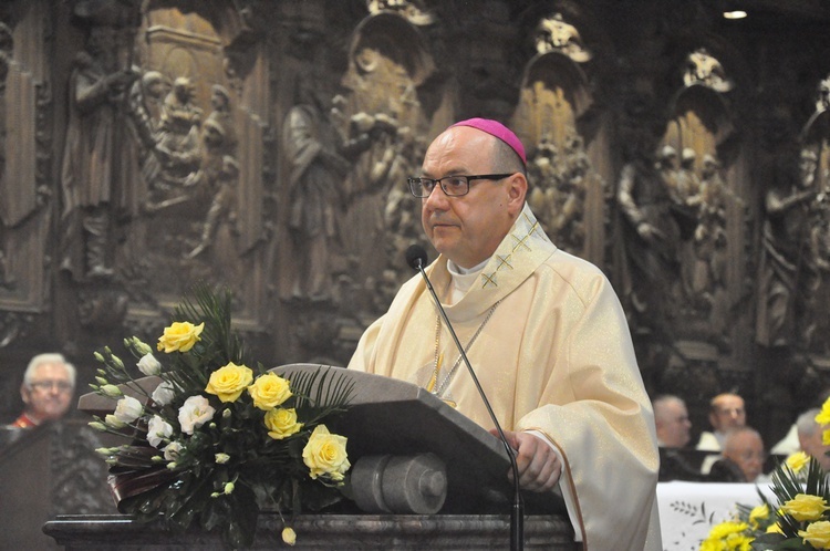 6. rocznica ingresu abp. Kupnego oraz promocja lektorów i ceremoniarzy