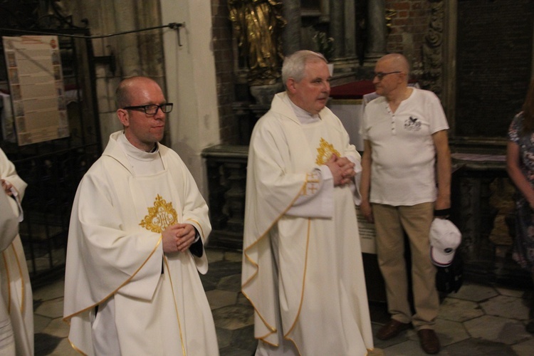 6. rocznica ingresu abp. Kupnego oraz promocja lektorów i ceremoniarzy