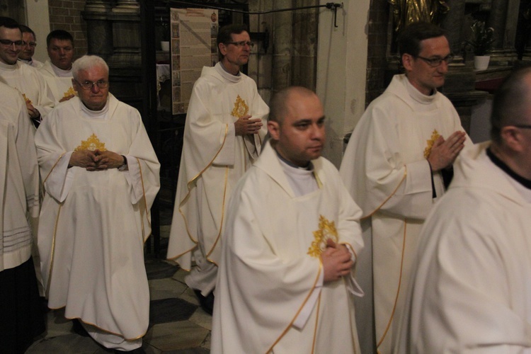 6. rocznica ingresu abp. Kupnego oraz promocja lektorów i ceremoniarzy