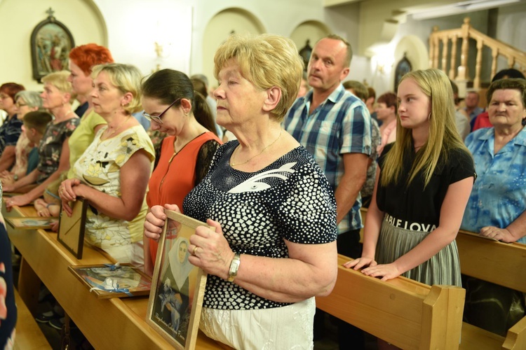 Bł. s. Celestyna i bł. ks. Roman w Zabrzeży