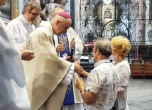 Bp Andrzej Iwanecki do rodzin: "Należy przywrócić autorytet rodzicom, nauczycielom i pasterzom"