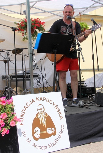 Artyści dla bezdomnych