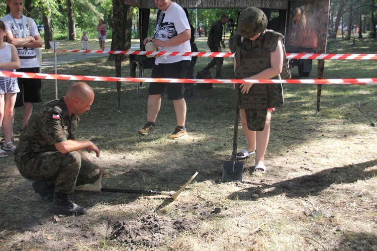 11 Militariada w Nowej Dębie