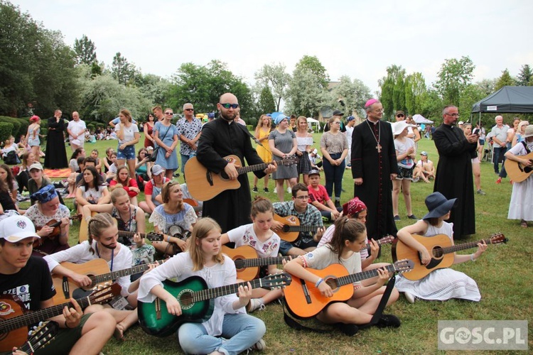 Diecezjalne Dni Młodzieży w Rokitnie - cz. II