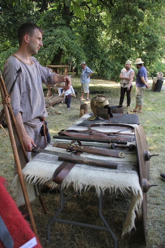 Piknik archeologiczny w Tarnobrzegu-Dzikowie