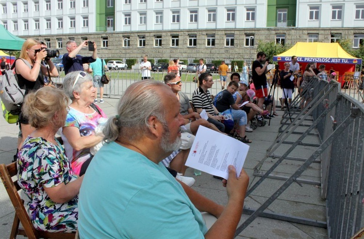 Spotkanie na placu Krakowskim 