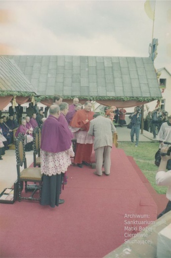 Koronacja obrazu Matki Bożej Cierpliwie Słuchającej w Rokitnie