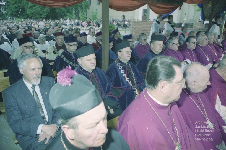 Koronacja obrazu Matki Bożej Cierpliwie Słuchającej w Rokitnie