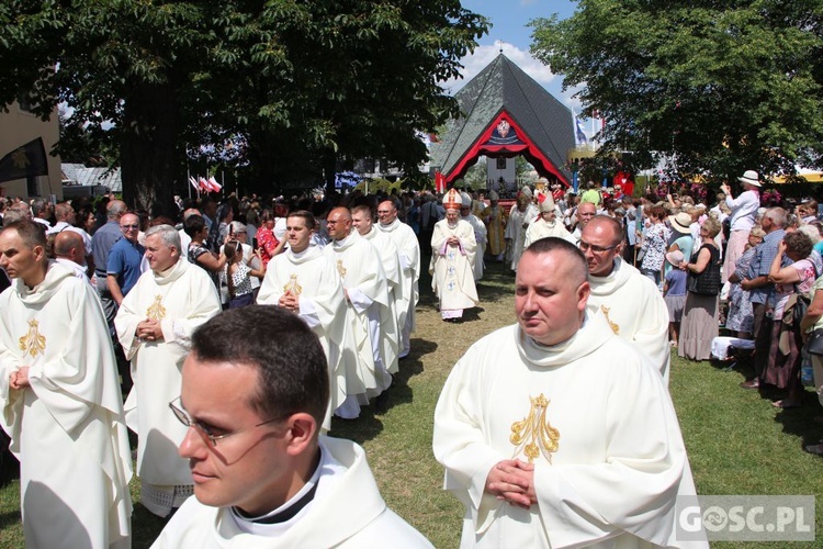 Odpust w sanktuarium Matki Bożej Cierpliwie Słuchającej w Rokitnie