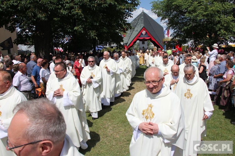 Odpust w sanktuarium Matki Bożej Cierpliwie Słuchającej w Rokitnie