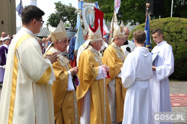 Odpust w sanktuarium Matki Bożej Cierpliwie Słuchającej w Rokitnie