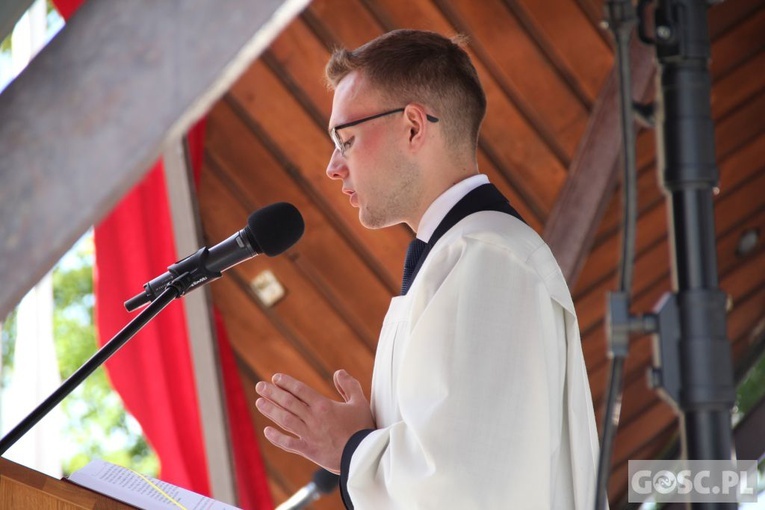 Odpust w sanktuarium Matki Bożej Cierpliwie Słuchającej w Rokitnie