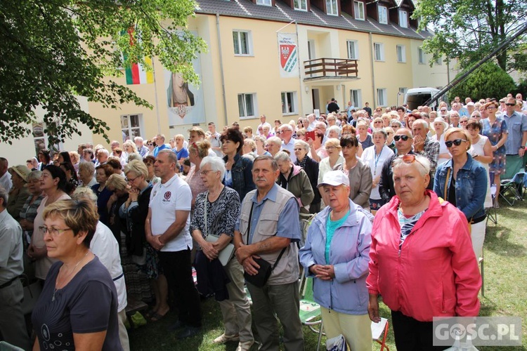 Odpust w sanktuarium Matki Bożej Cierpliwie Słuchającej w Rokitnie