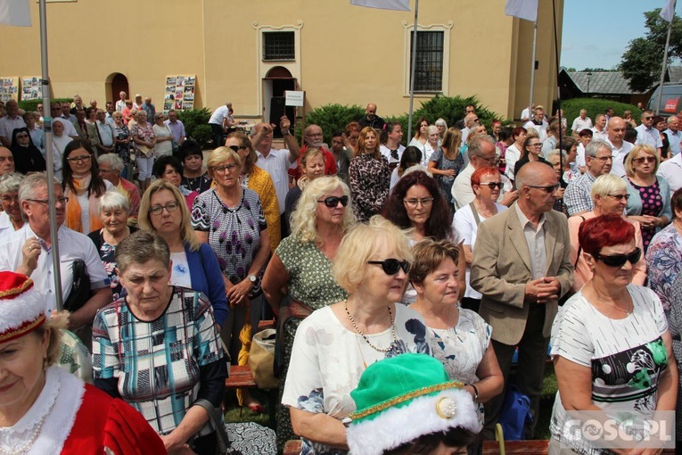 Odpust w sanktuarium Matki Bożej Cierpliwie Słuchającej w Rokitnie