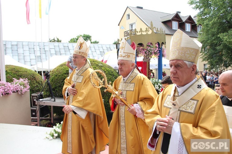 Odpust w sanktuarium Matki Bożej Cierpliwie Słuchającej w Rokitnie