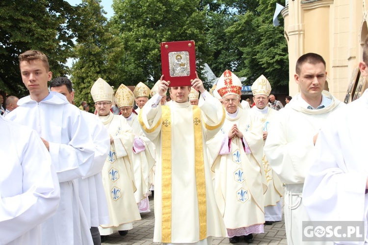 Odpust w sanktuarium Matki Bożej Cierpliwie Słuchającej w Rokitnie