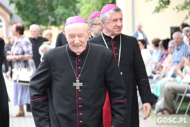 Odpust w sanktuarium Matki Bożej Cierpliwie Słuchającej w Rokitnie