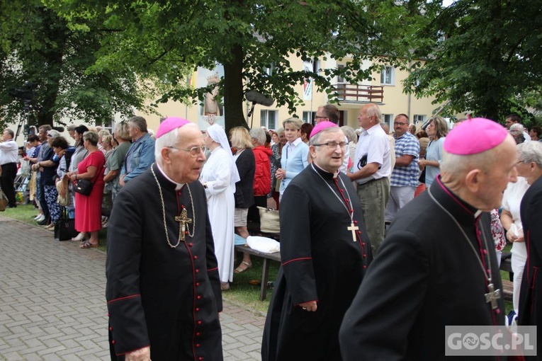 Odpust w sanktuarium Matki Bożej Cierpliwie Słuchającej w Rokitnie