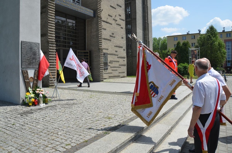 Relikwie bł. ks. Jerzego w stalowowolskiej konkatedrze