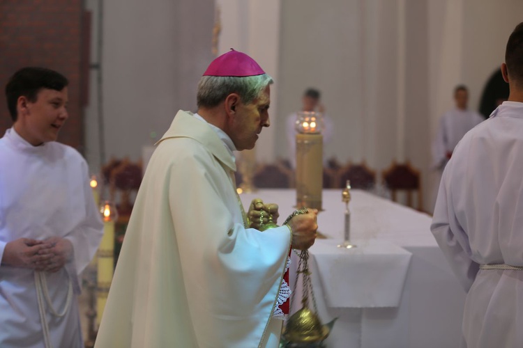 Relikwie bł. ks. Jerzego w stalowowolskiej konkatedrze