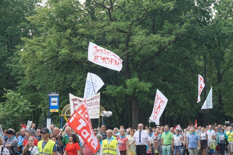 Marsz dla życia i rodziny w Zabrzu