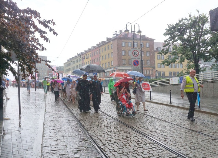 Marsz dla życia i rodziny w Zabrzu