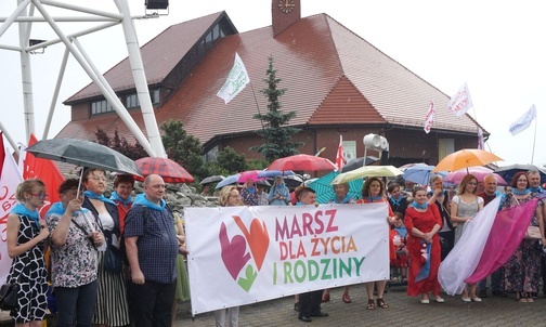 Zabrze. Z Janem Pawłem II Marsz dla życia i rodziny