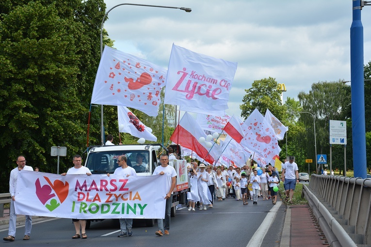 Chcemy pokazać, co jest dla nas ważne. Marsz dla Życia i Rodziny w Pile