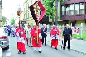 ▲	Bractwo istnieje  od niemal 700 lat.