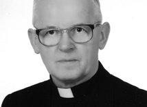 Zmarł ks. Franciszek Piechota