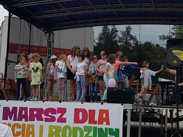 Marsz dla życia i rodziny i koncert w Nowej Rudzie