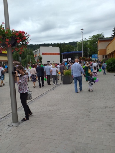 Marsz dla życia i rodziny i koncert w Nowej Rudzie