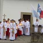 Błogosławieństwo kaplicy cmentarnej i odnowionych organów w Podegrodziu