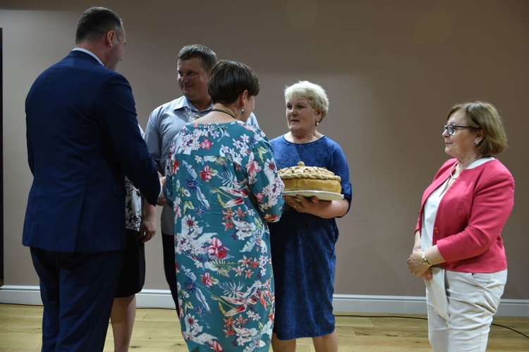 Z Krasnokamienki do Charzewic