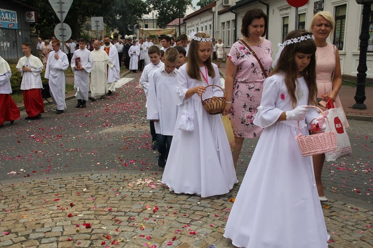 Procesja parafii ojców dominikanów i serbinowskiej