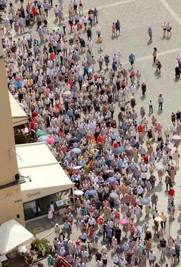 Centralna procesja Bożego Ciała we Wrocławiu 2019