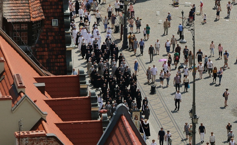 Centralna procesja Bożego Ciała we Wrocławiu 2019