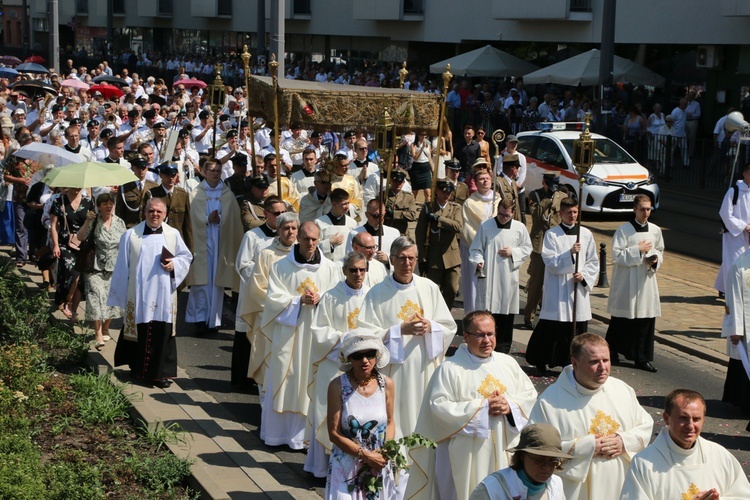 Centralna procesja Bożego Ciała we Wrocławiu 2019