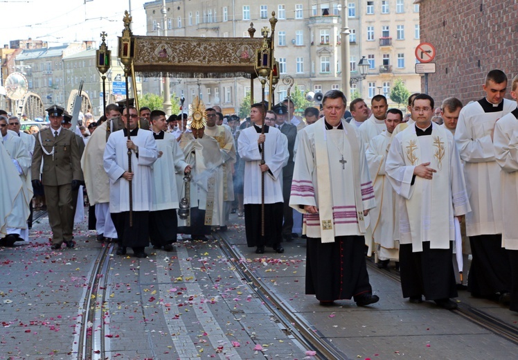 Centralna procesja Bożego Ciała we Wrocławiu 2019